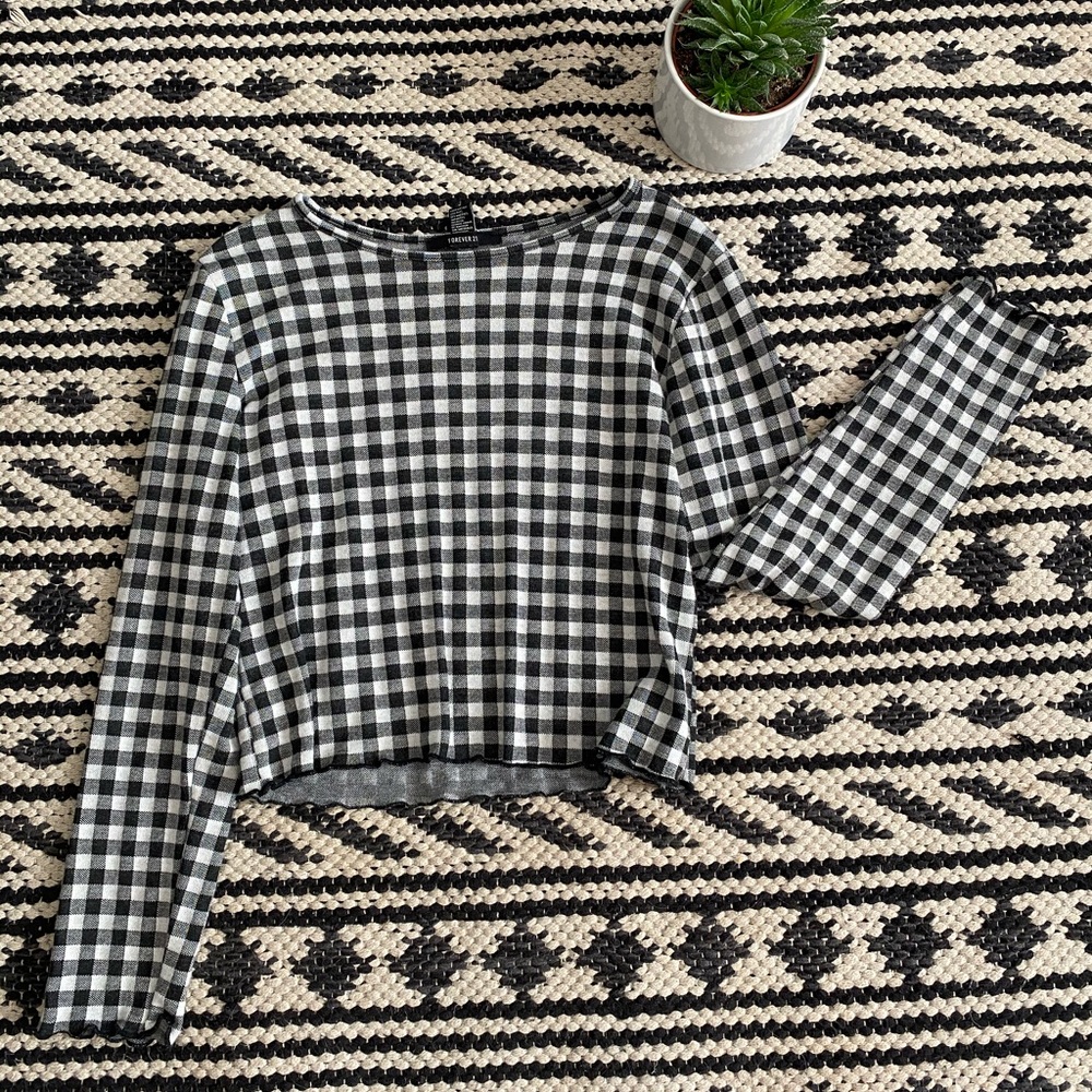 Forever 21 Crop Checker top